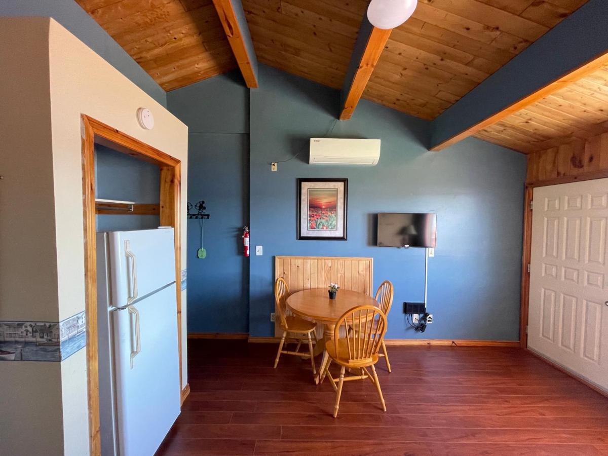 Beach & Breeze Cottages Stanley Bridge ภายนอก รูปภาพ