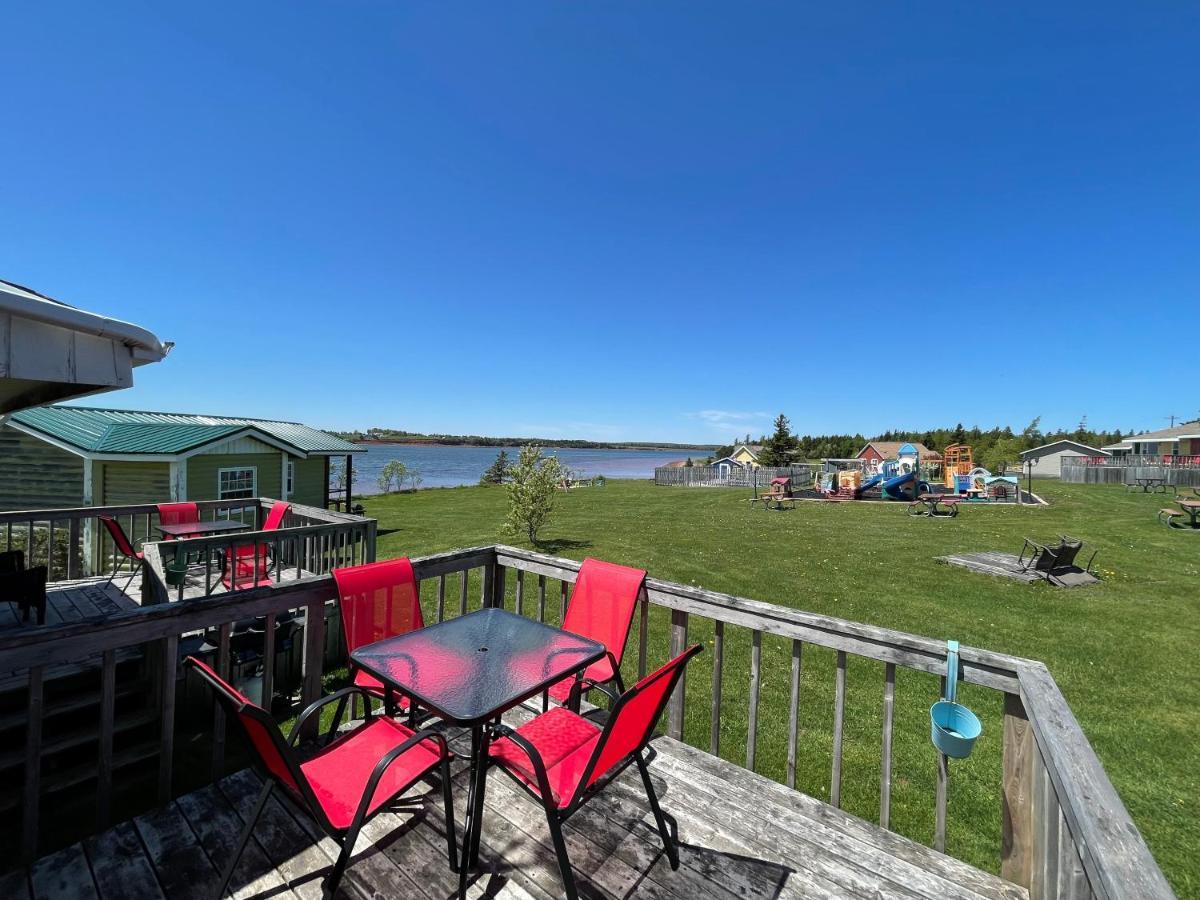 Beach & Breeze Cottages Stanley Bridge ภายนอก รูปภาพ